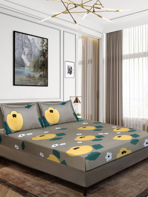 

Aura Tan Brown & Yellow Floral 140 TC Queen Bedsheet with 2 Pillow Covers