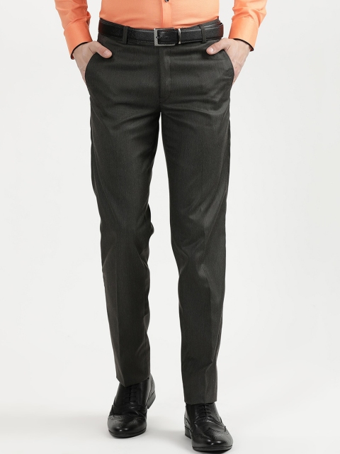 

V2 Value & Variety Men Black Textured Formal Trousers
