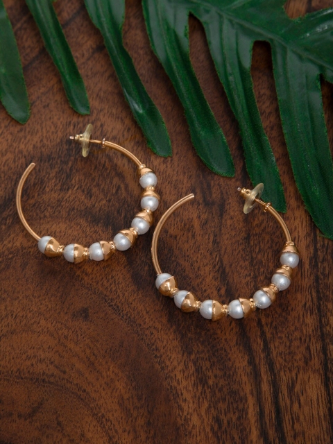 

INDYA Gold-Plated Circular Half Hoop Earrings