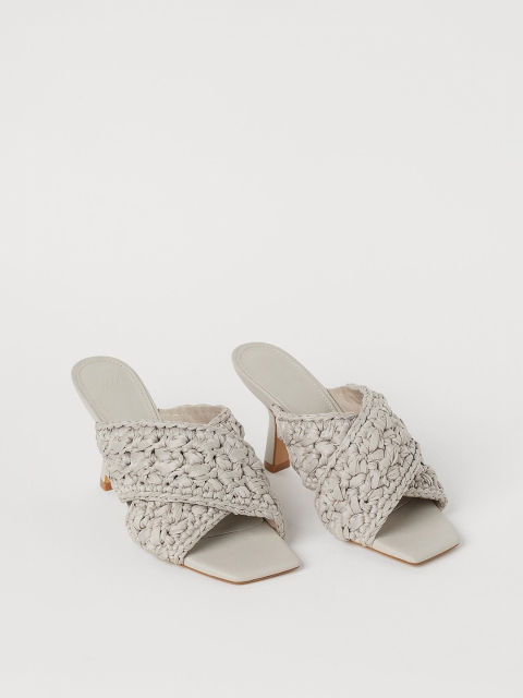 

H&M Women Taupe Woven Design Mules