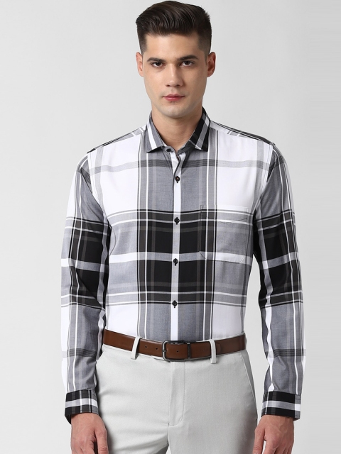 

Peter England Men White & Black Full Sleeves Checked Formal Shirt