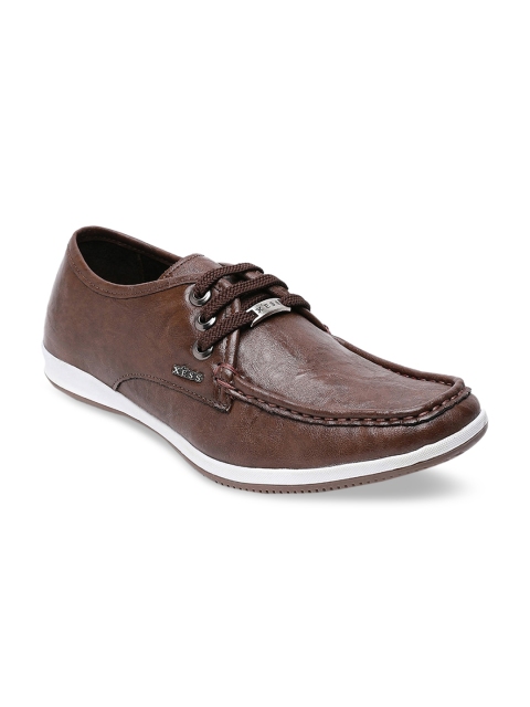 

XESS by iD Men Brown Textured Patent Leather Derbys