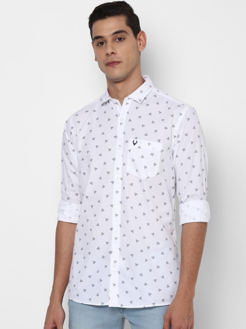 

Solly Jeans Co Men White Printed Casual Cotton Shirt