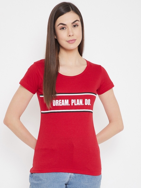 

HALTON HILLS Women Red & Off White Typography Printed Slim Fit T-shirt