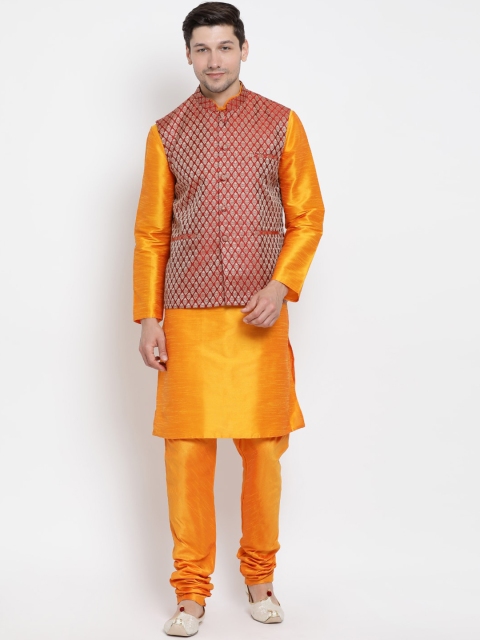 

VASTRAMAY Men Orange Kurta with Pyjamas