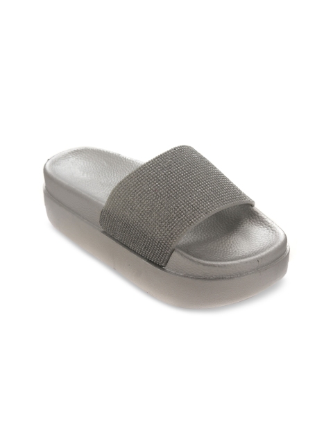 

TRENDS & TRADES Silver Embellished Flatform Mules