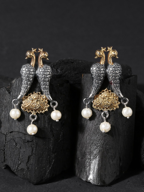 

OOMPH Silver Contemporary Drop Earrings