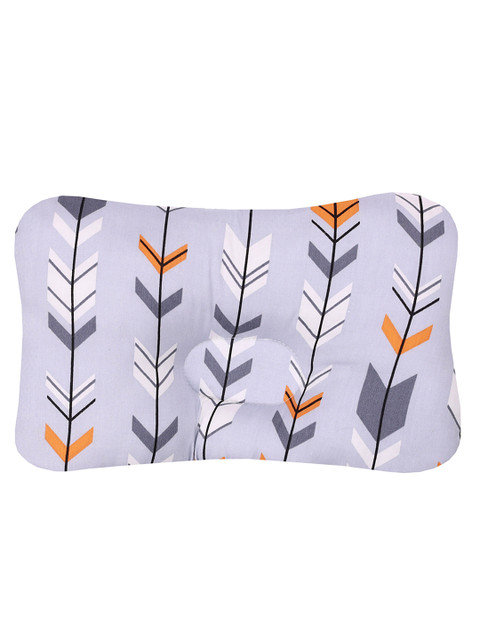 

KICKS & CRAWL Kids Grey & White Printed Adorable Arrows Baby Pillow