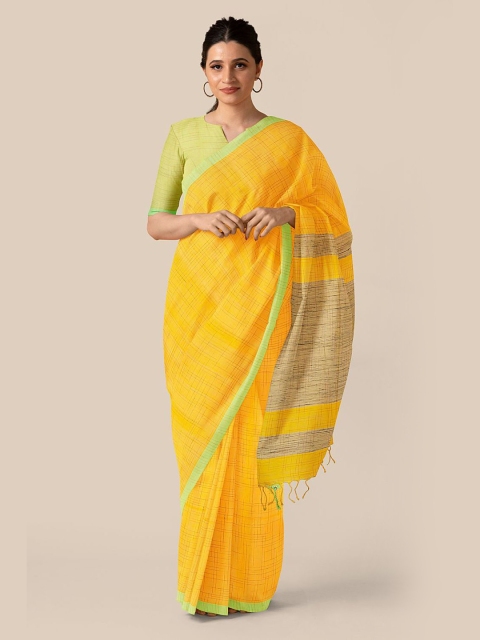 

Taneira Women Yellow Pure Cotton Solid Bengal Saree