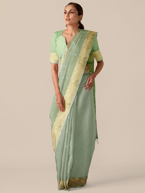

Taneira Green & White Paisley Zari Silk Cotton Maheshwari Saree