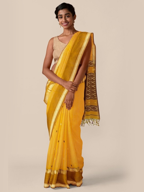 

Taneira Women Yellow & Brown Silk Cotton Maheshwari Woven Design Saree