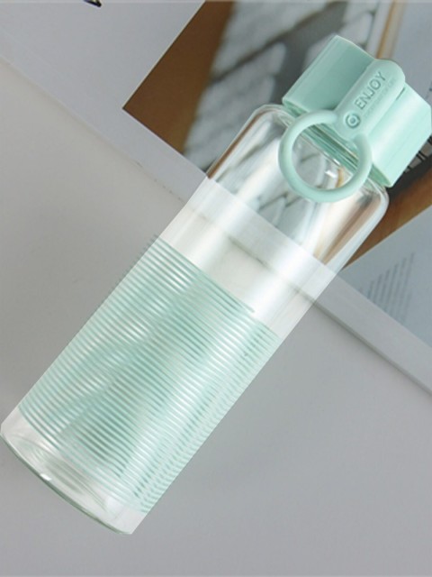 

YOYOSO Blue Set Of 2 Glass Bottles with Silicon Cover