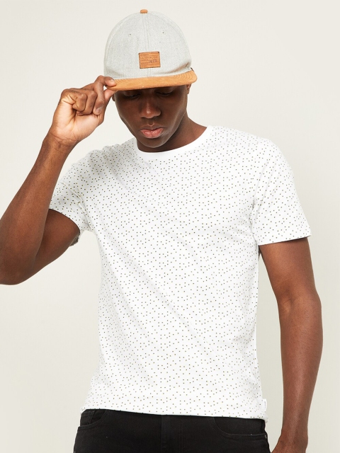 

Fame Forever by Lifestyle Men White & Yellow Printed Cotton T-shirt