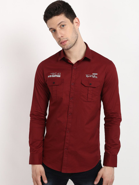 

V2 Value & Variety Men Maroon Slim Fit Casual Shirt