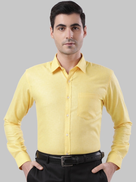 

Next Look Men Yellow Slim Fit Casual Shirt