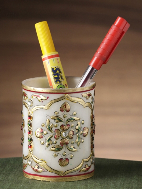 

Aapno Rajasthan White & Gold-Toned Embellished Marble Pen Holder