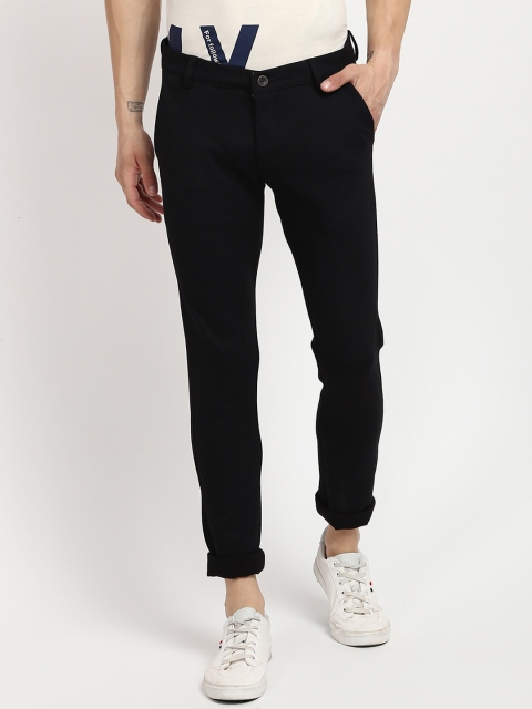 

V2 Value & Variety Men Black Tapered Fit Solid Chinos