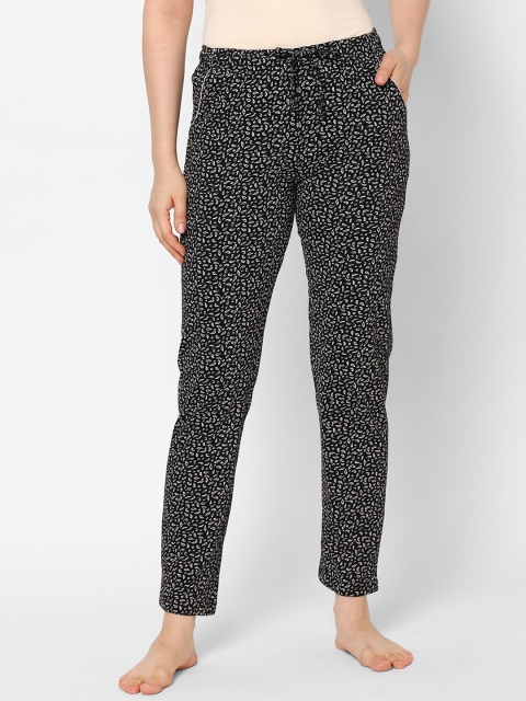 

Sweet Dreams Women Black & White Printed Lounge Pants