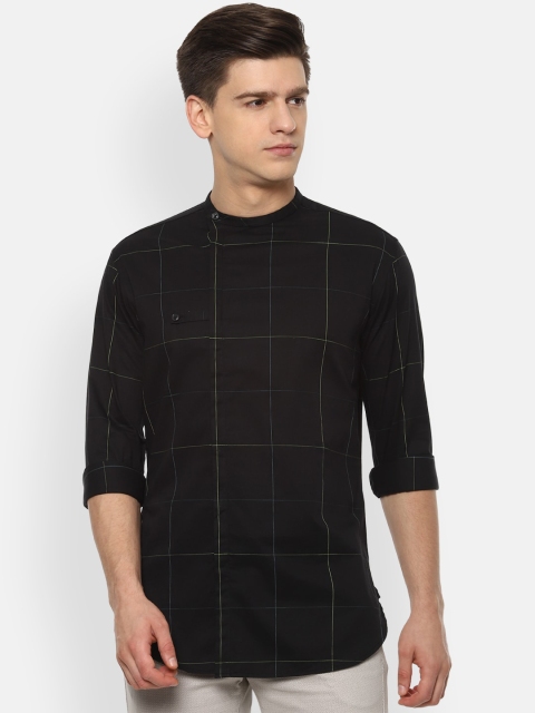 

V Dot Men Black Slim Fit Checked Casual Shirt