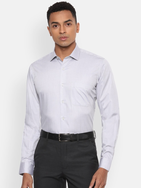 

Van Heusen Men Grey Checked Casual Shirt