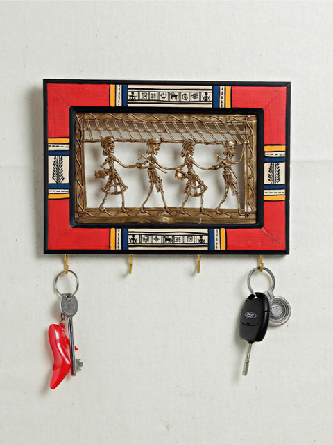 

Aapno Rajasthan Red & Brown Handpainted Dhokra Work Key Holder