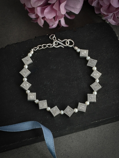 

Silvermerc Designs Silver-Plated White Pearl Beaded Boho Celtic Handcrafted Anklet