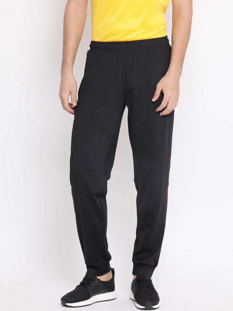 

Spolei Men Black Solid Slim-Fit Joggers
