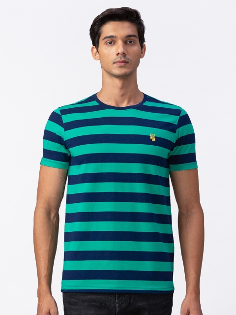 

SPYKAR Men Blue NA Striped Slim Fit T-shirt NA