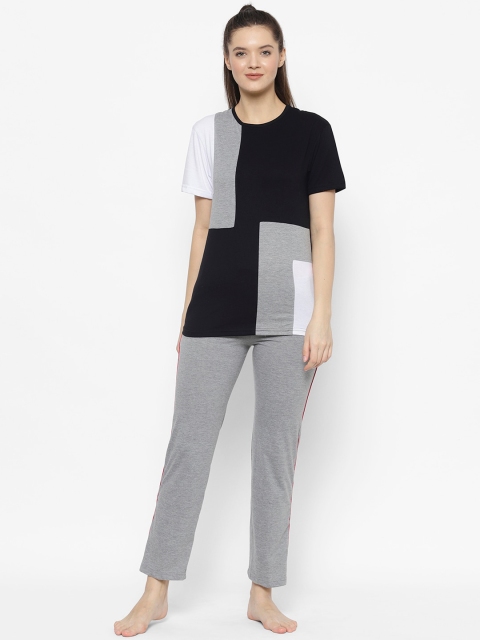 

VIMAL JONNEY Women Black & Grey Colourblocked Night suit