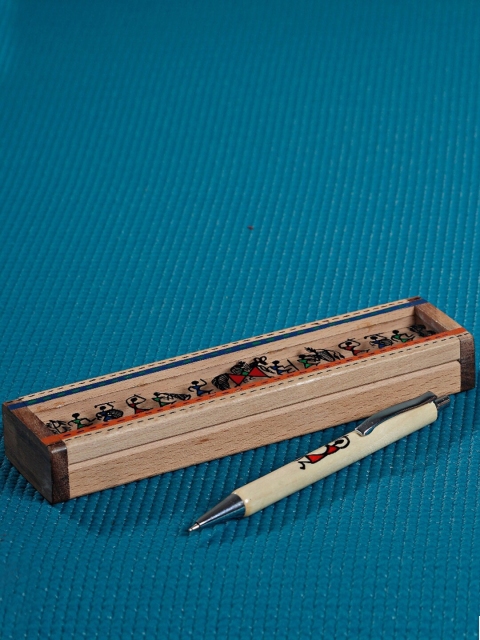 

Aapno Rajasthan Pen box with tribal figurines, Brown