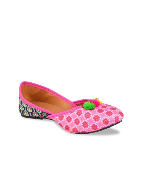 

DESI COLOUR Girls Pink Printed Leather Ethnic Mojaris Flats