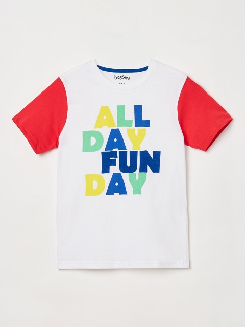 

Bossini Boys White& Red Typography Printed Applique T-shirt NA