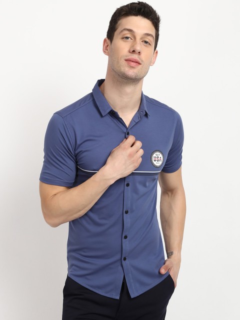 

V2 Value & Variety Men Blue Printed Casual Shirt
