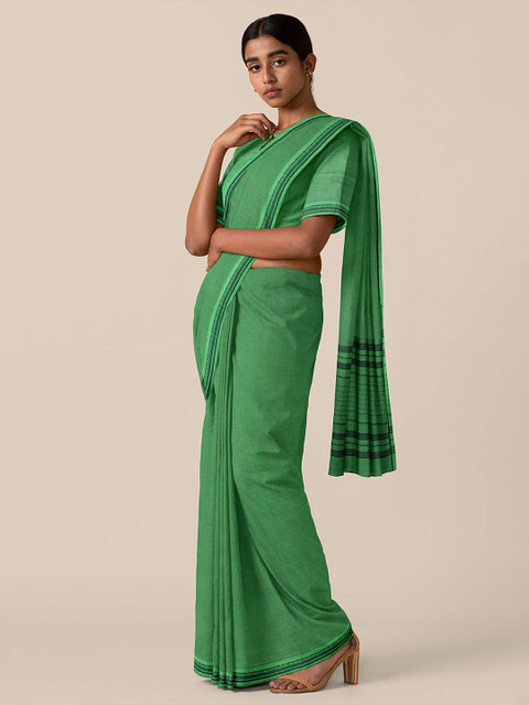 

Taneira Green & Navy Blue Coloured Pure Cotton Mangalagiri Saree