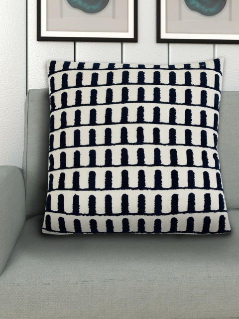 

Home Centre Black & White Printed Fiesta Wave Cotton Textured Filled Cushion