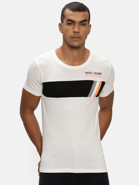 

V2 Value & Variety Men White Colourblocked Applique T-shirt