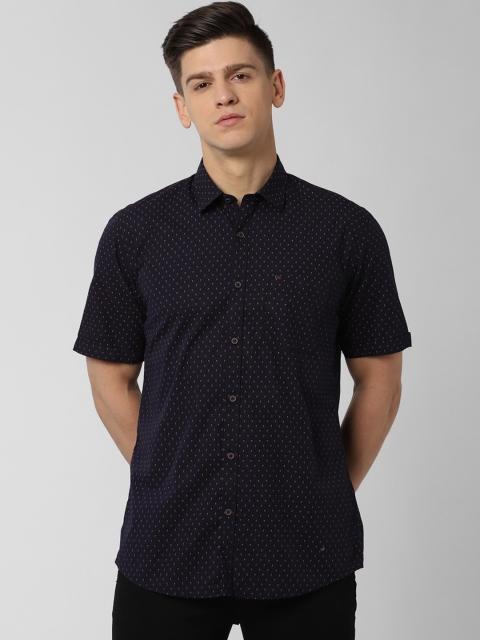 

Peter England Casuals Men Navy Blue Slim Fit Printed Casual Shirt