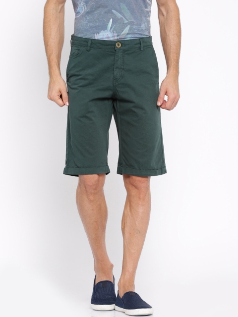

SHOWOFF Men Green Slim Fit Mid-Rise Chino Shorts