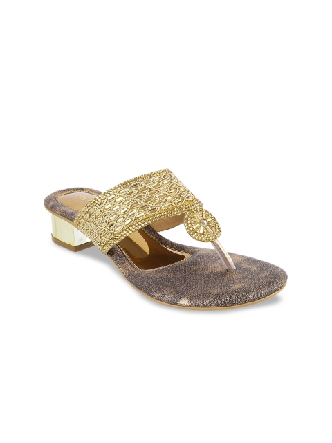 

Metro Gold Textured Block Sandals