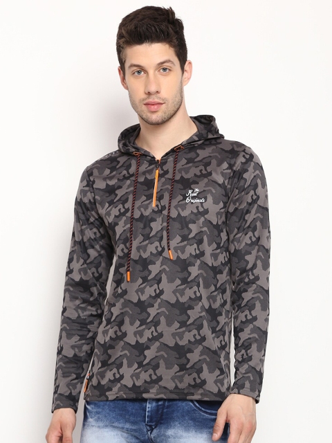 

V2 Value & Variety Men Grey Camouflage Printed T-shirt