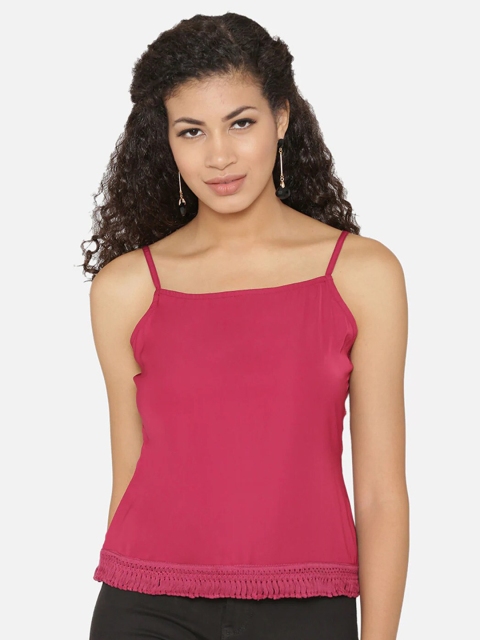 

Yaadleen Magenta Regular Top