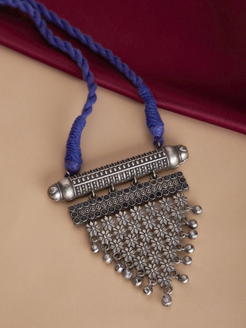 

GloBox By ZeroKaata Silver Toned Metal Handcrafted Threaded Necklace