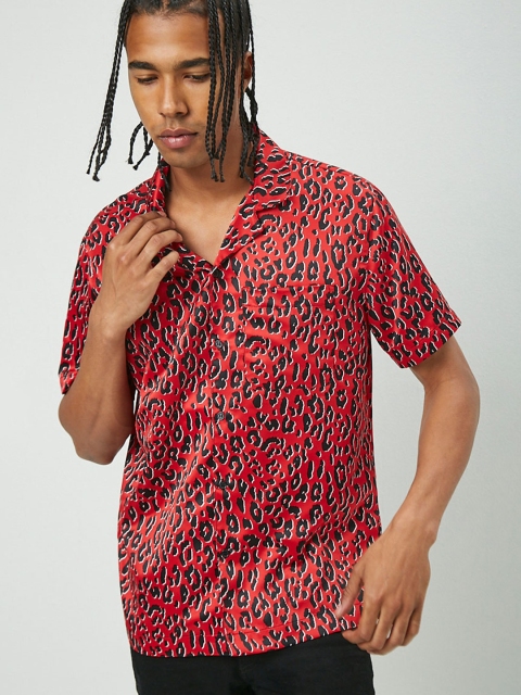 

FOREVER 21 Men Red Leopard Print Casual Shirt