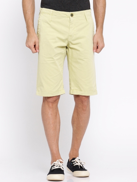 

SHOWOFF Men Yellow Slim Fit Mid-Rise Chino Cotton Shorts