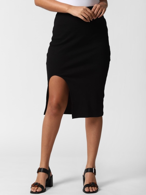 

FOREVER 21 Black Cut-Out Pencil Knee-Length Skirt