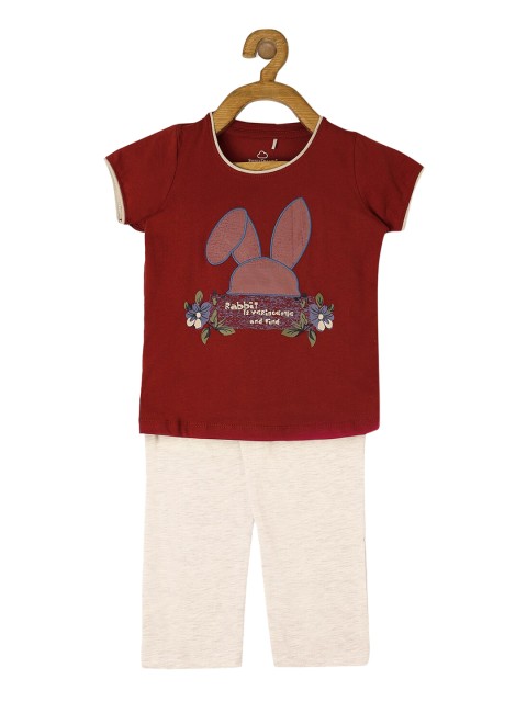 

Sweet Dreams Girls Maroon & Cream-Coloured Printed Night suit
