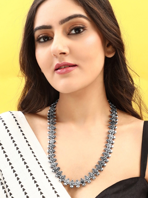 

Rubans Silver-Toned Silver-Plated Handcrafted Necklace