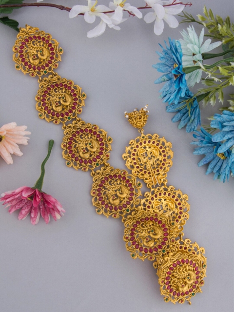 

Alankruthi Women Gold-Toned & Red Hair Accessory Set of