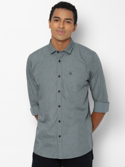 

Solly Jeans Co Men Grey Printed Casual Shirt