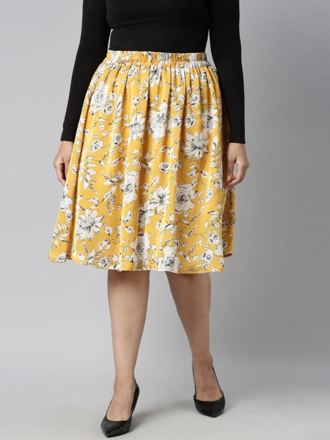 

The Pink Moon Women Yellow & White Floral Printed Flared Satin Skirt